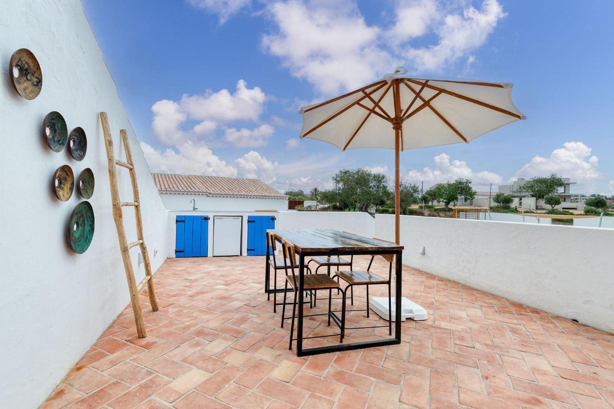 카르보에이루 Quinta Do Ourives B&B 외부 사진