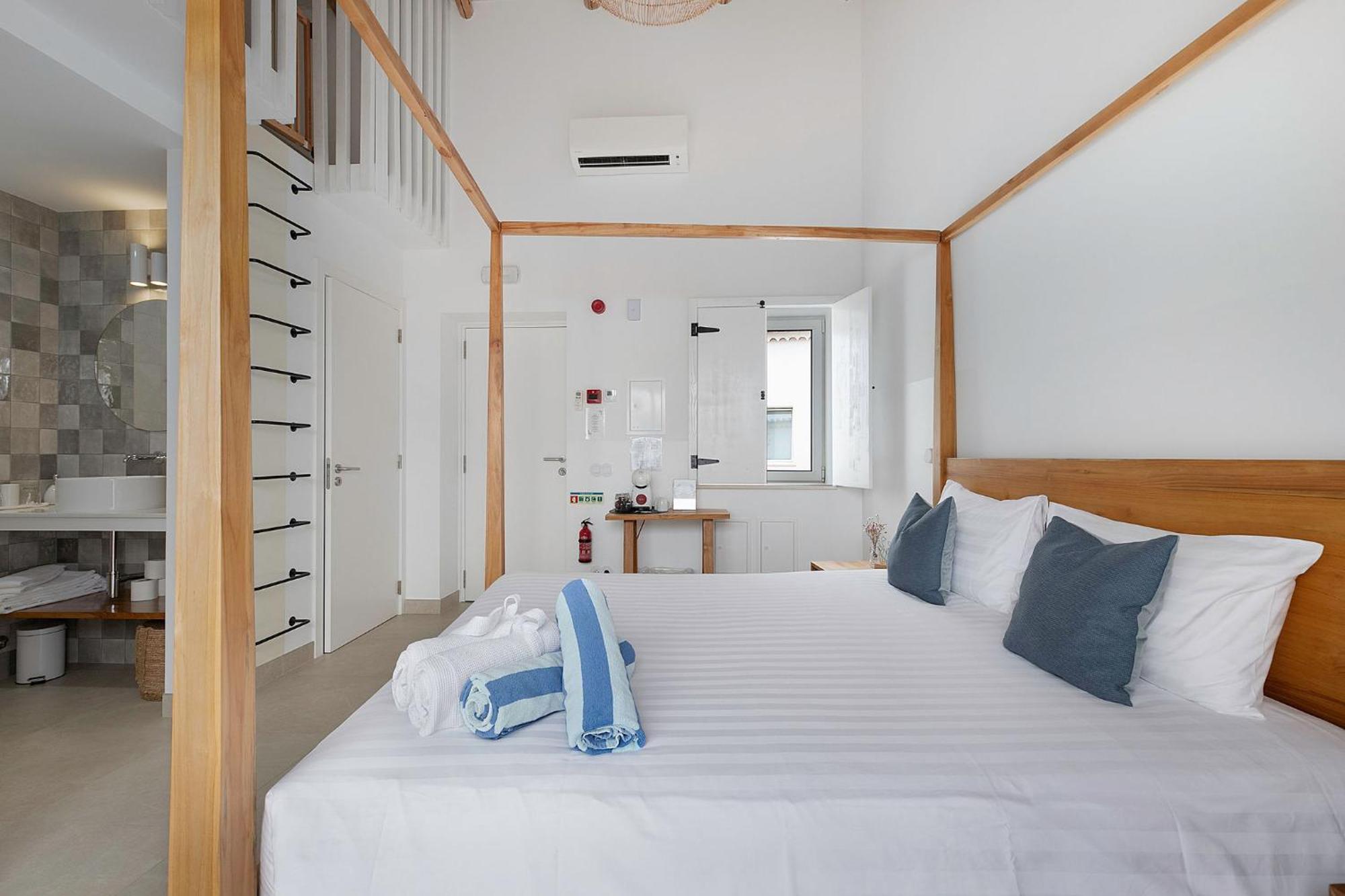 카르보에이루 Quinta Do Ourives B&B 외부 사진